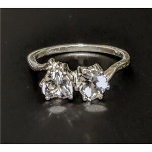 Beautiful Natural white Topaz Hearts 5mm in 925 Sterling Silver Ring Size 6